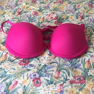 Victoria's secret pink bra